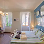 Appartement Old Romanitic 1 With Free Private Parking