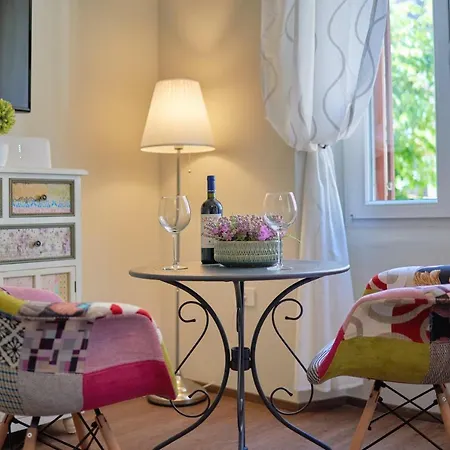 Old Romanitic 1 With Free Private Parking Pula