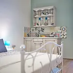 Old Romanitic 1 With Free Private Parking Apartment Pula
